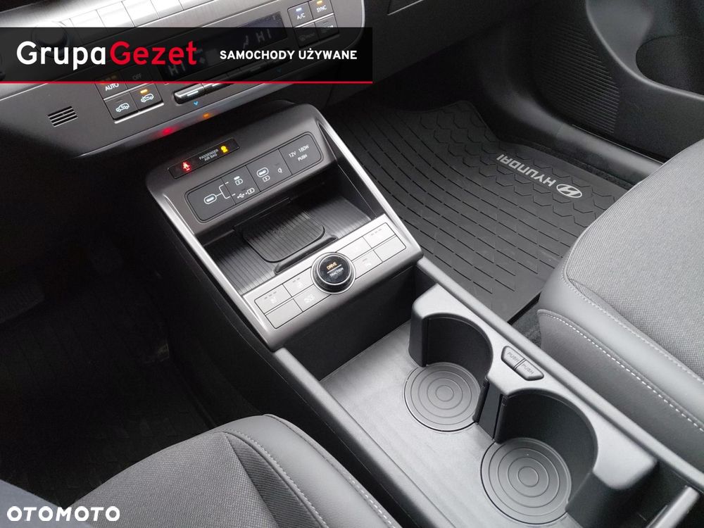 Hyundai Kona - 16