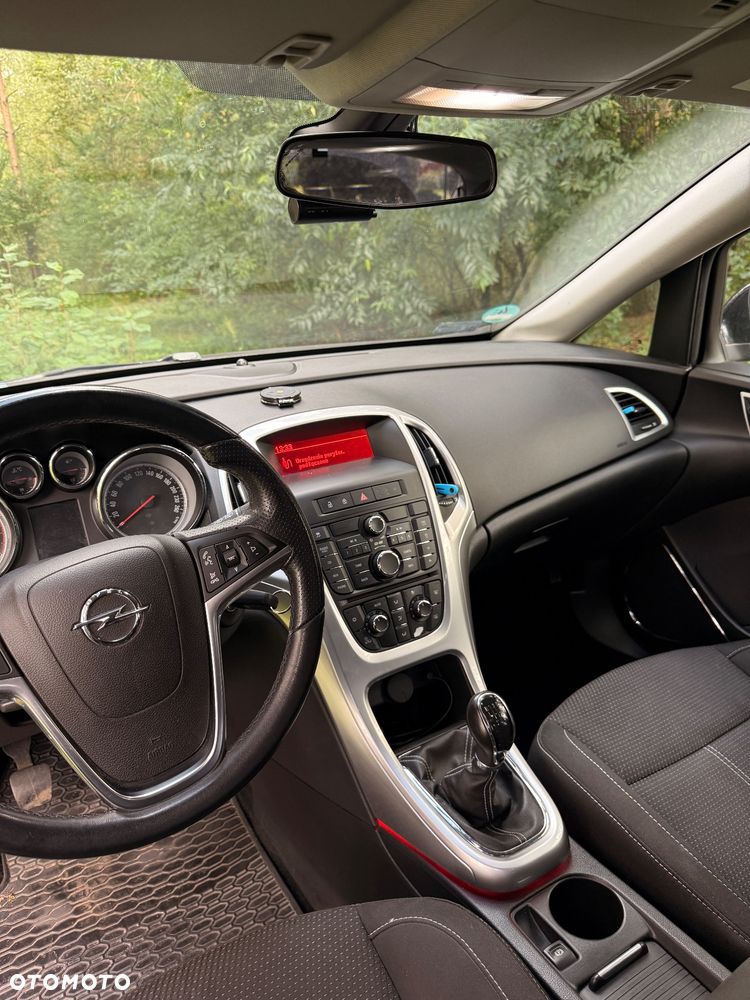Opel Astra - 9