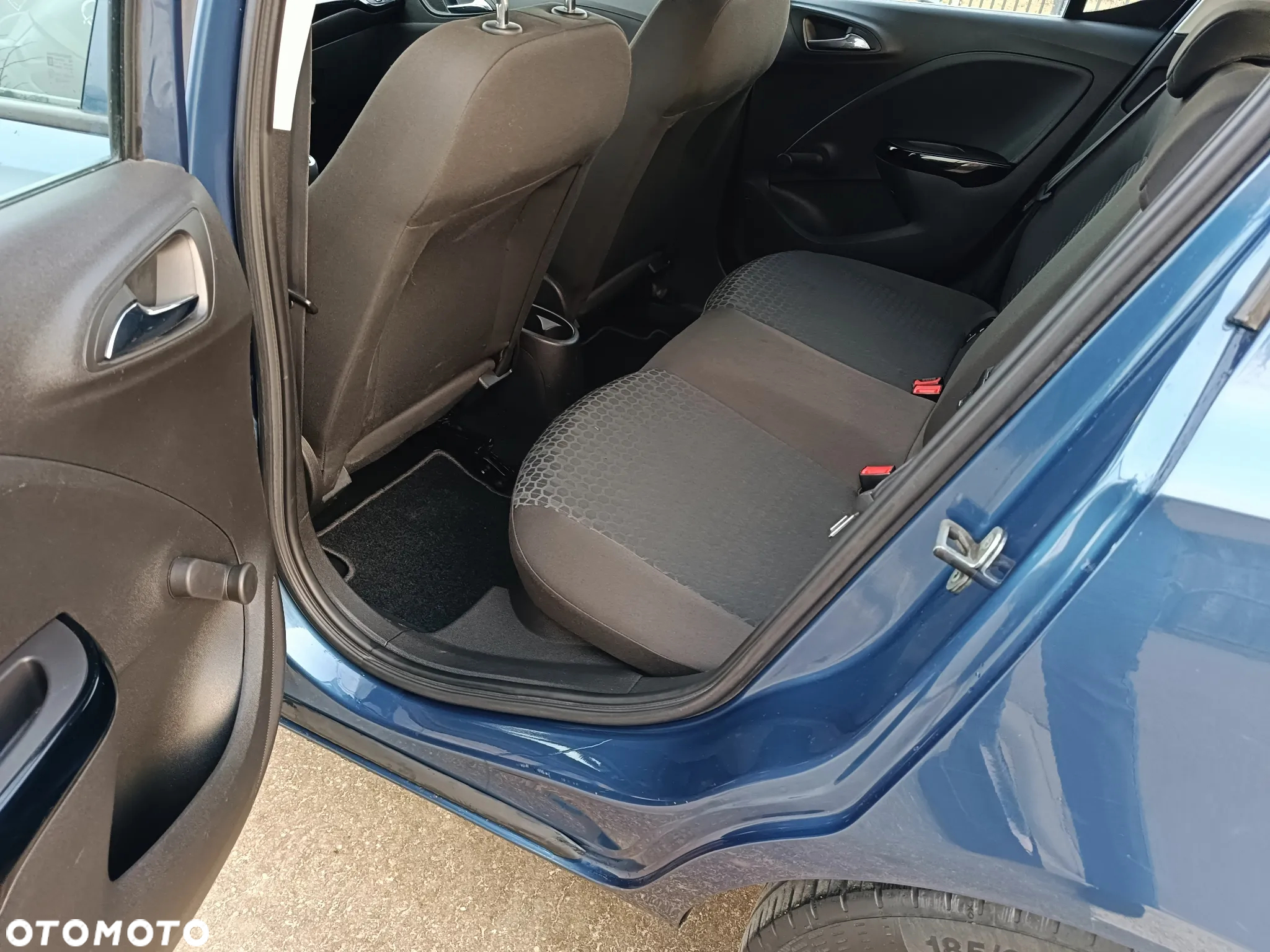 Opel Corsa 1.2 16V Enjoy - 26