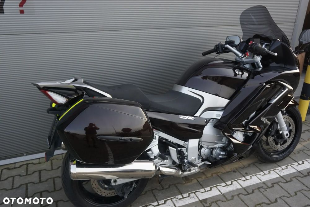 Yamaha FJR - 3