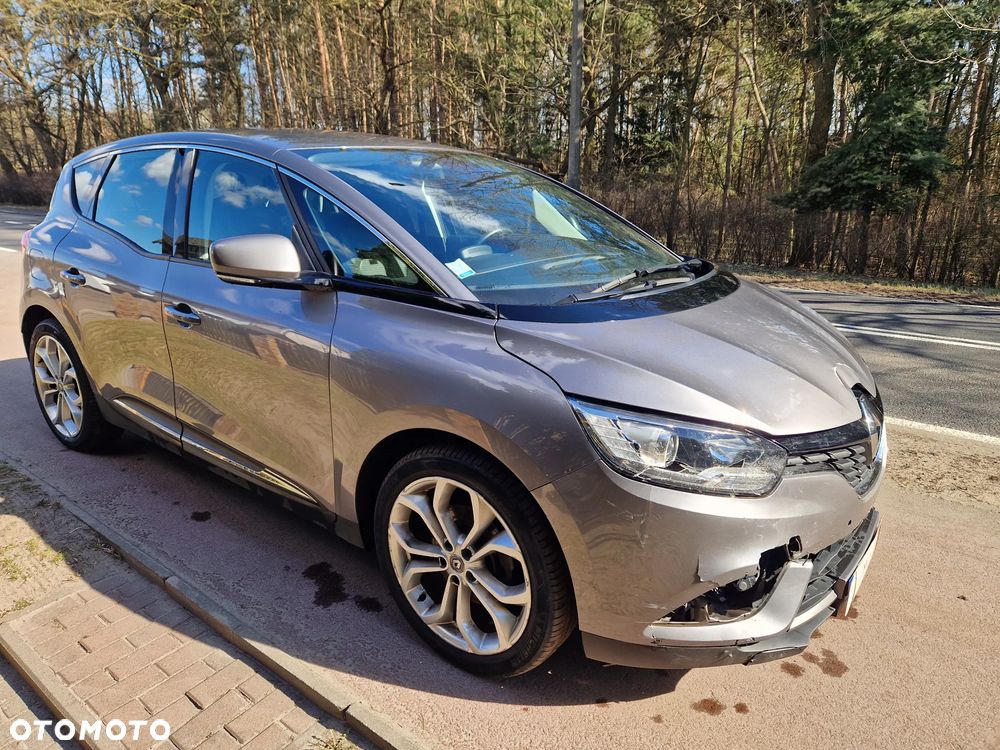 Renault Scenic ENERGY TCe 130 INTENS - 10