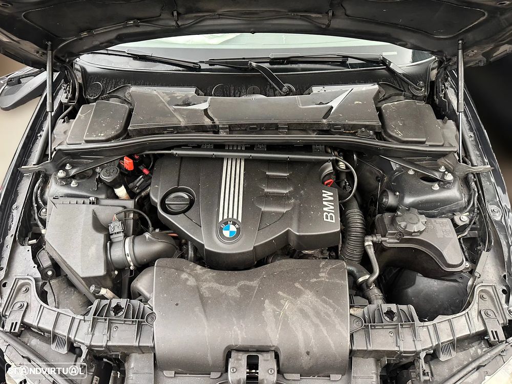 BMW 1 Hatchback (E87) 116 d Diesel 116 cv  85 kW 2009 - 2011 N47 D20 C - 3