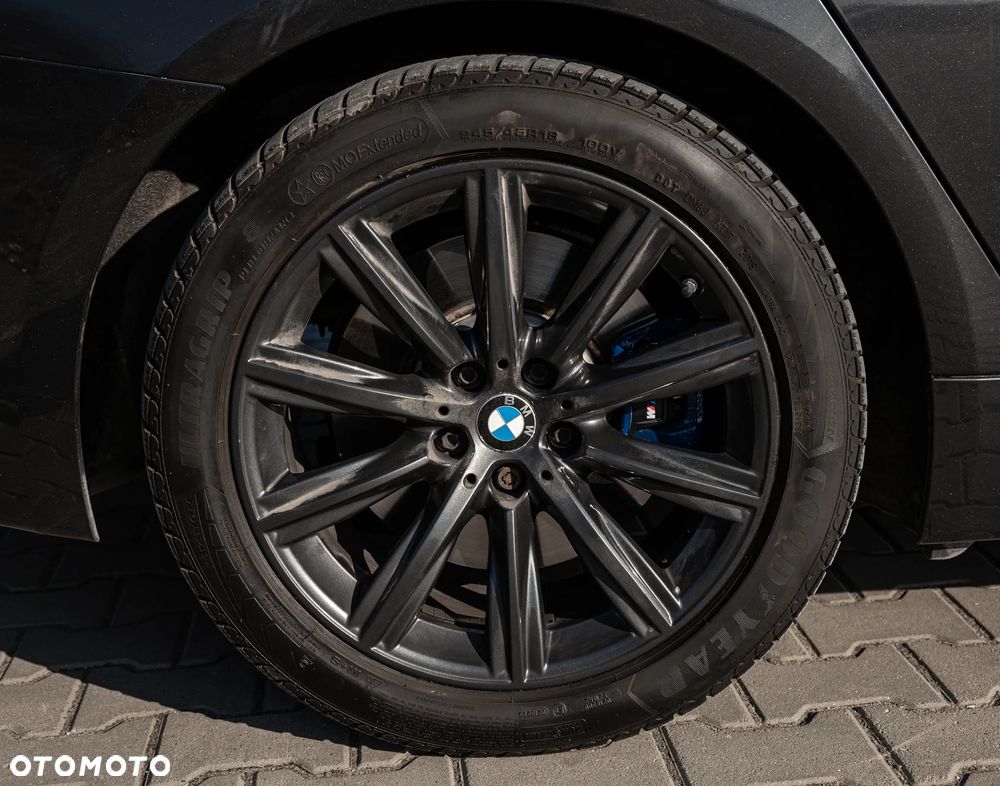 BMW Seria 5 540i xDrive - 5