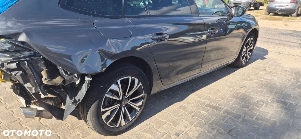 Peugeot 508 SW PureTech PHEV 225 Allure S&S e-EAT8 - 30