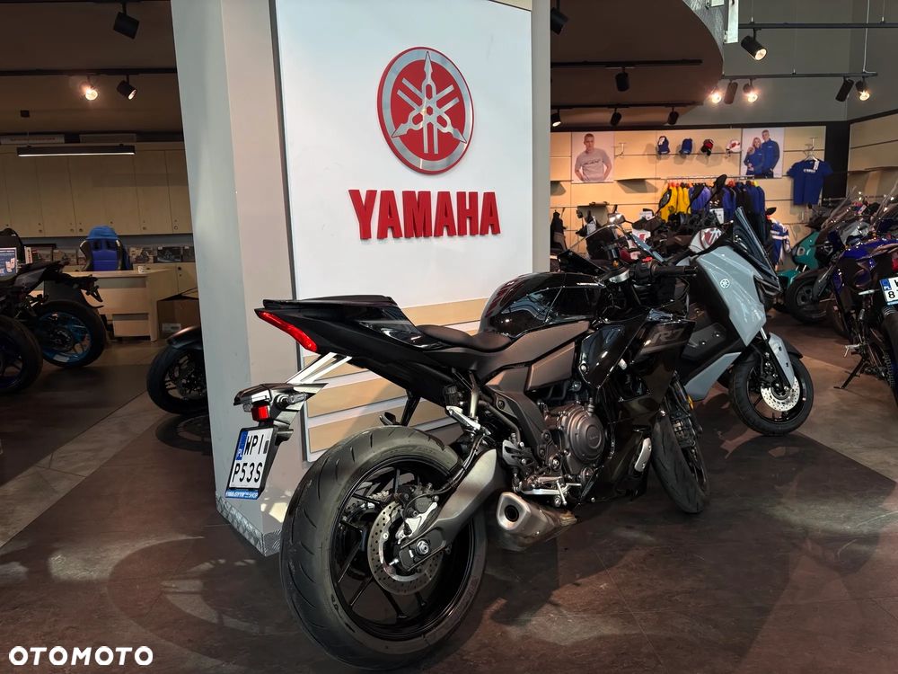 Yamaha R7 - 6