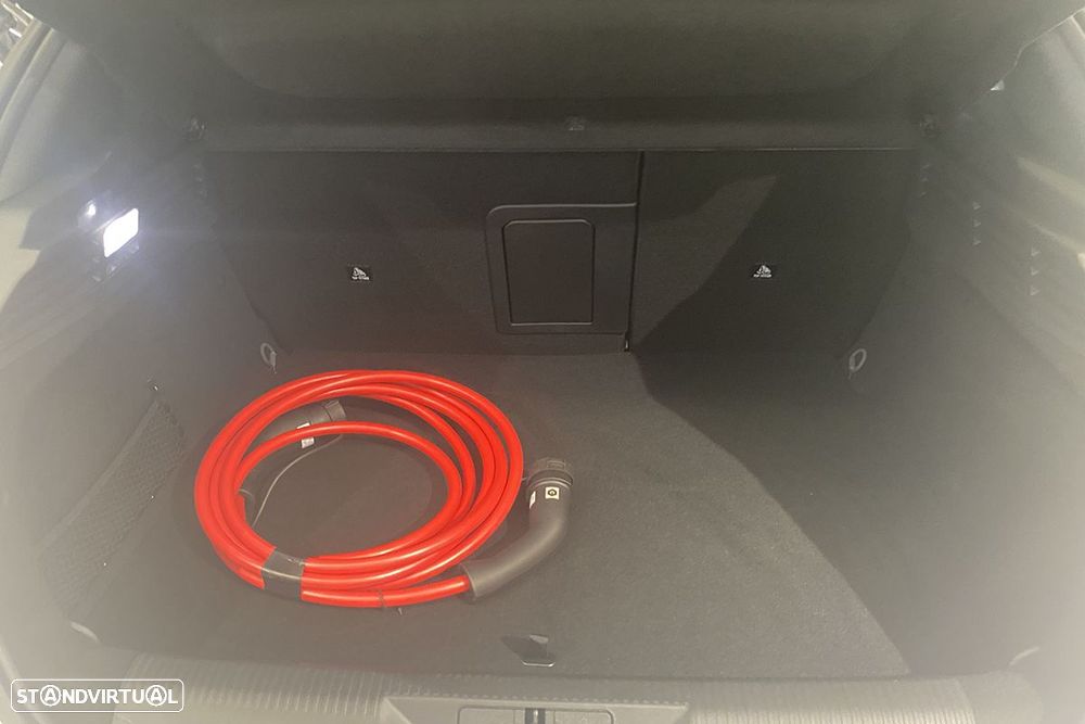 Peugeot e-308 54 kWh GT - 11