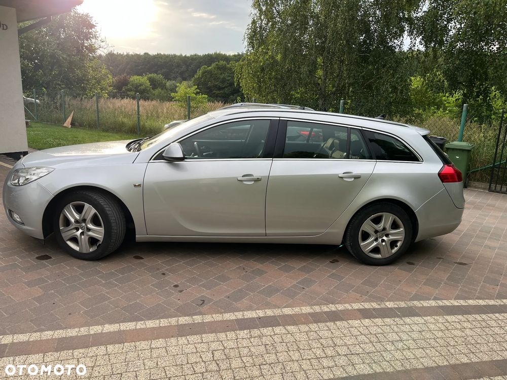 Opel Insignia 2.0 CDTI - 10