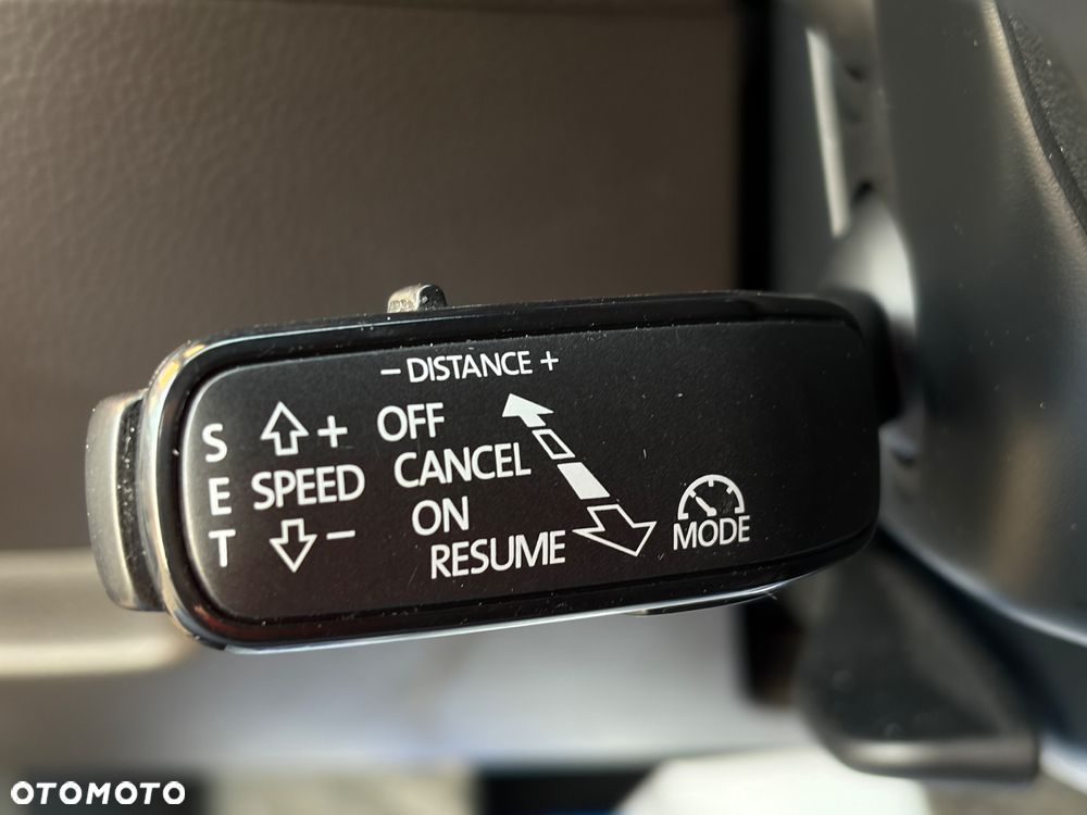 Skoda Superb 2.0 TSI 4x4 DSG L&K - 23