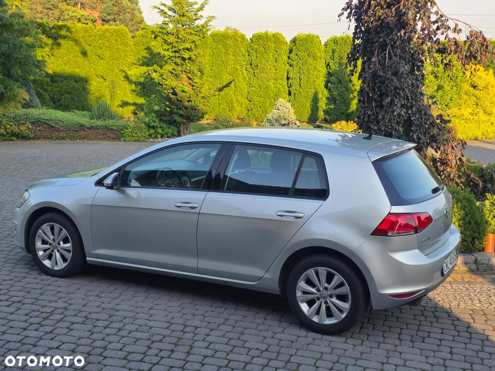 Volkswagen Golf 1.6 BlueTDI DSG Comfortline - 3