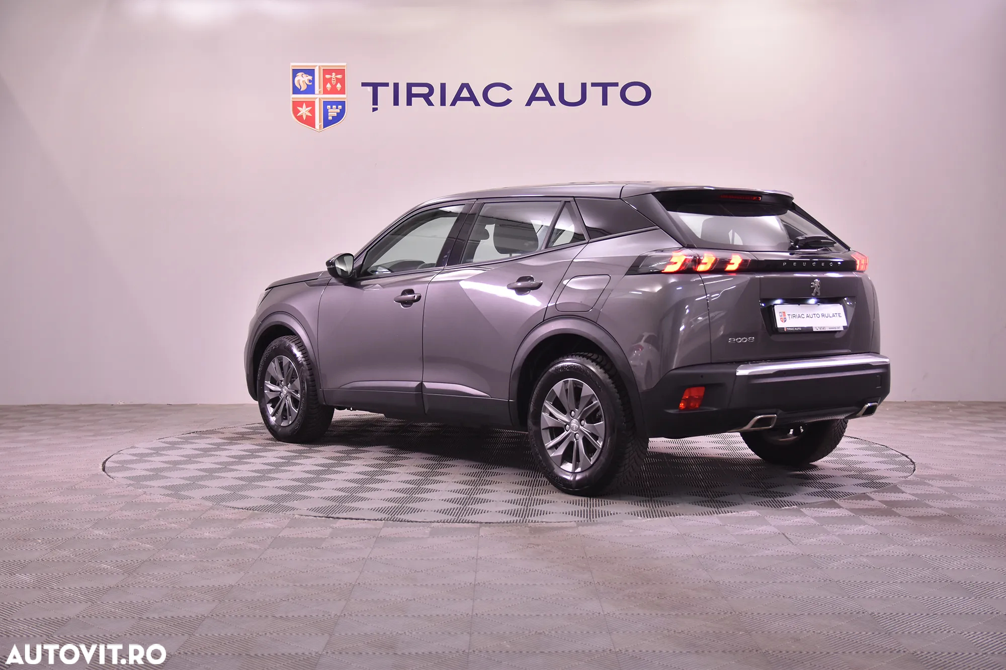 Peugeot 2008 - 3