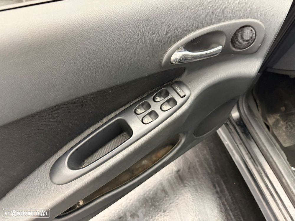 Alfa Romeo 156 1.6 TS - 9