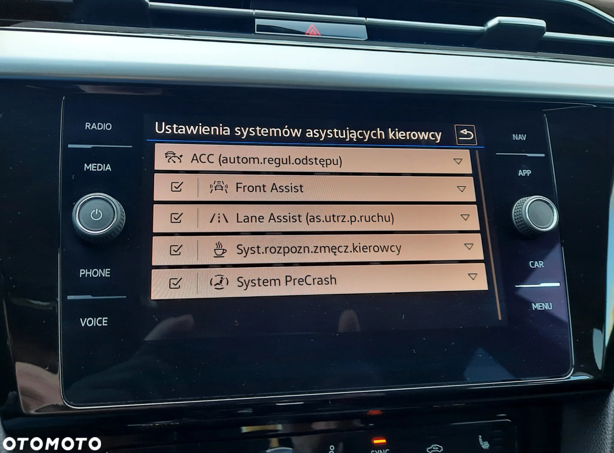 Volkswagen Arteon 2.0 TDI Elegance DSG - 37