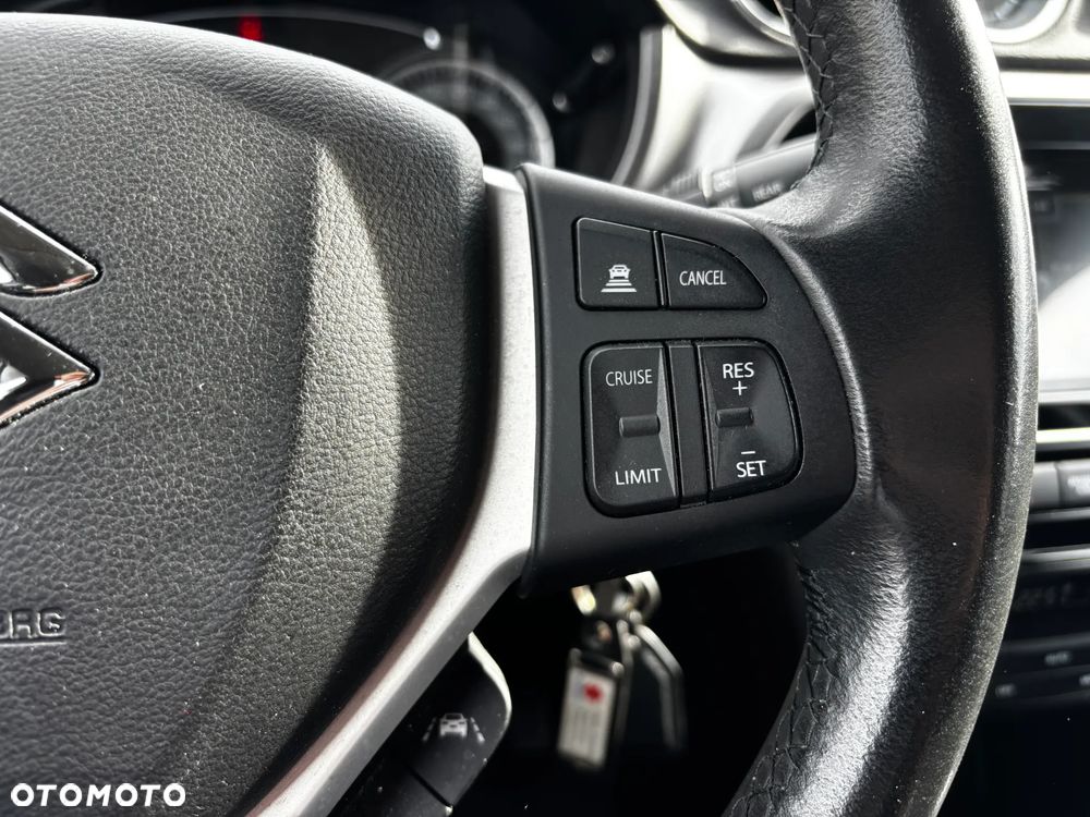 Suzuki Vitara - 19