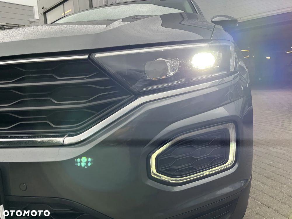 Volkswagen T-Roc 1.5 TSI ACT Advance DSG - 24
