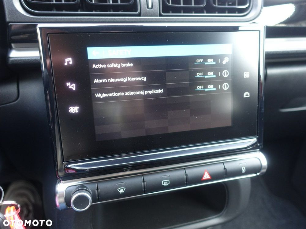 Citroën C3 1.2 PureTech Shine - 27