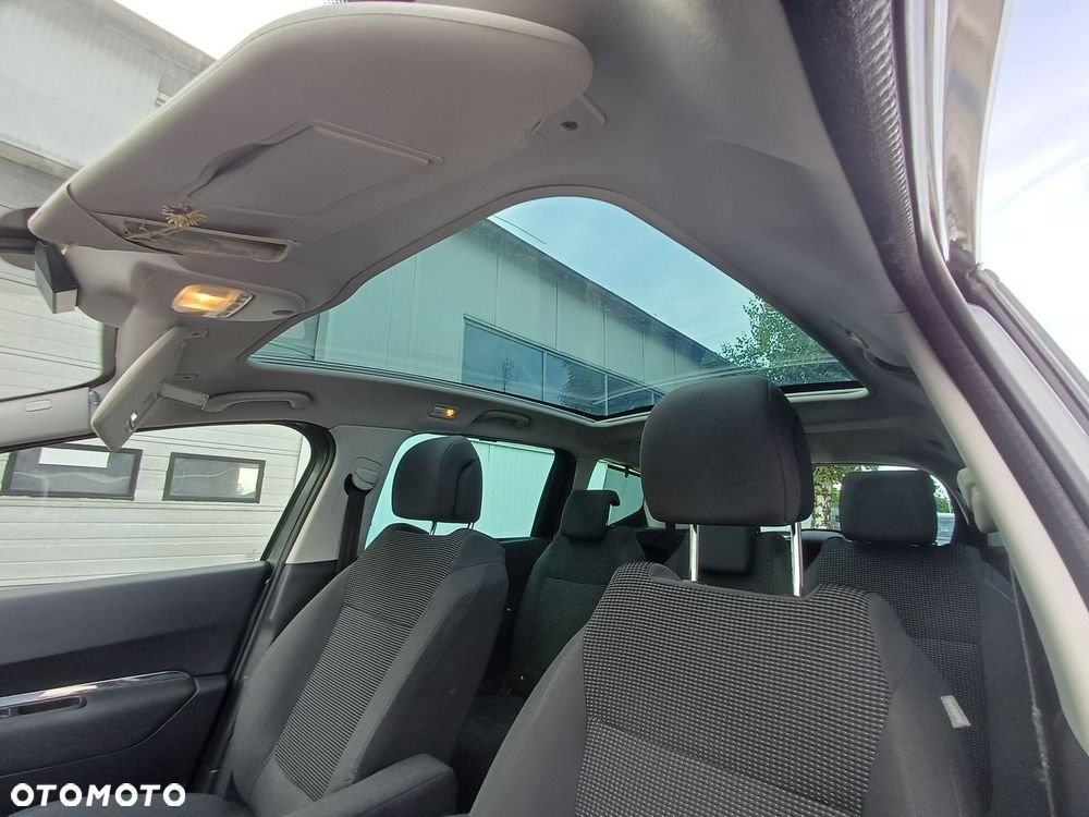 Peugeot 5008 2.0 HDi Allure 7os - 16