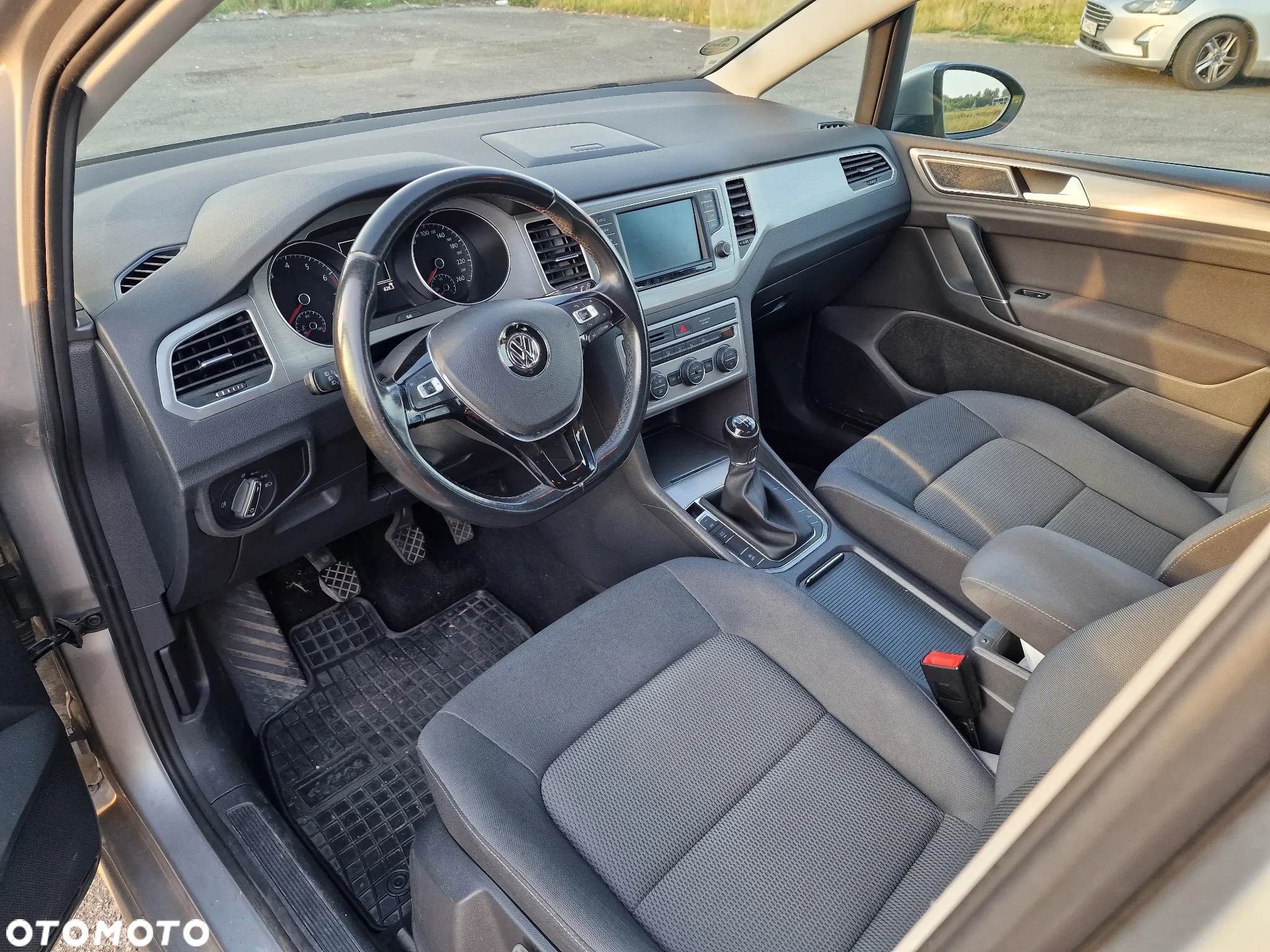 Volkswagen Golf VII 1.4 TSI BMT Comfortline - 6