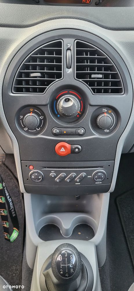 Renault Modus - 22