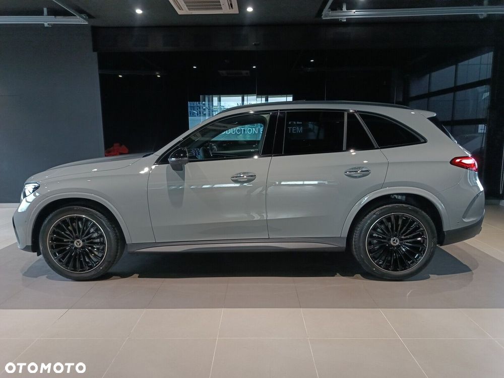 Mercedes-Benz GLC - 7