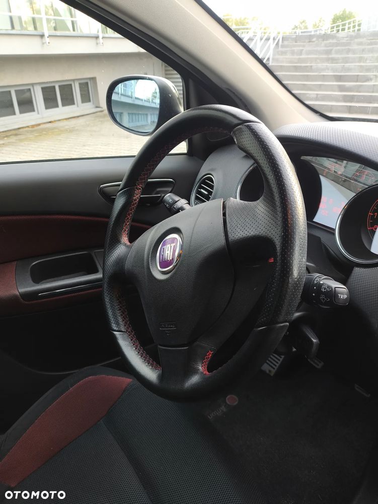 Fiat Bravo 1.4 T-JET 16V Speed - 17
