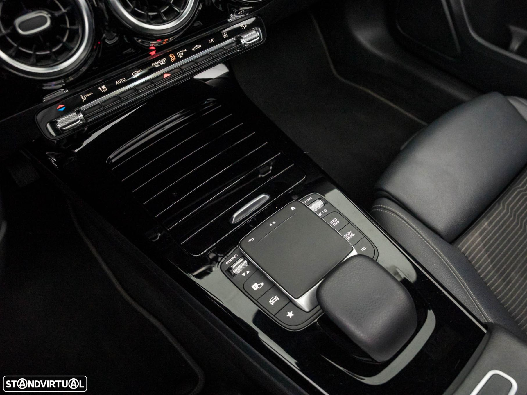 Mercedes-Benz A 250 e Progressive - 25