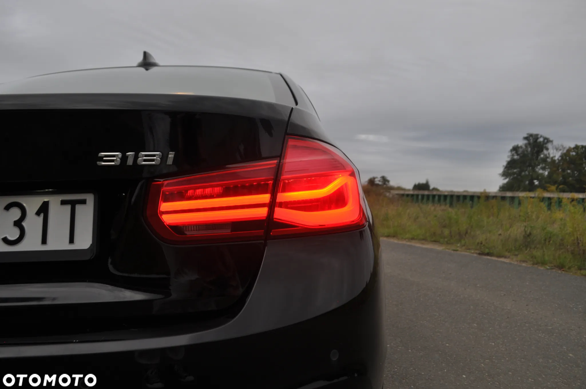 BMW Seria 3 318i - 17