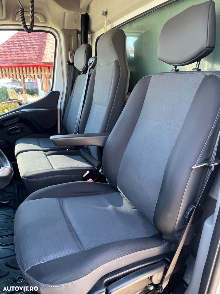 Renault Master 2.3 Blue 135 TT Furgon CD 3,5t L3H2 9 m3 - 6