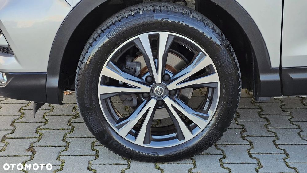 Nissan Qashqai 1.6 DIG-T N-Connecta - 39