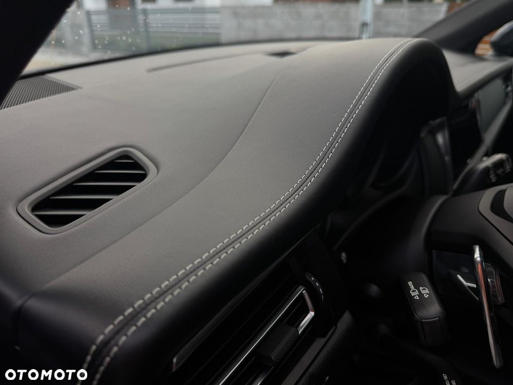 Porsche Macan PDK - 35