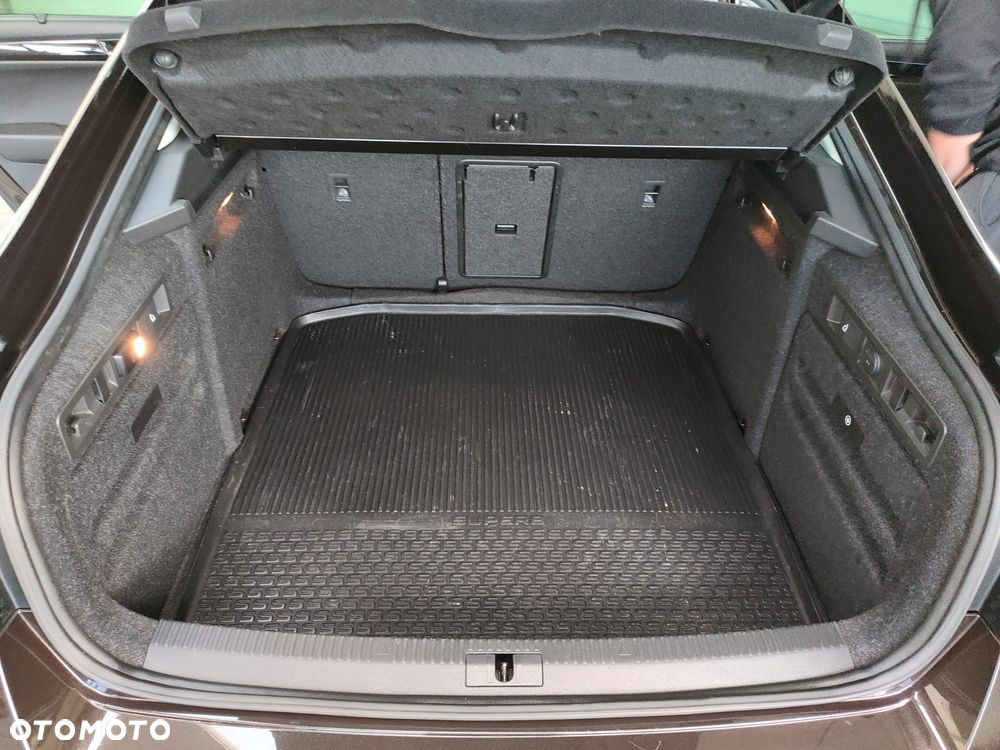 Skoda Superb 2.0 TDI L&K DSG - 15