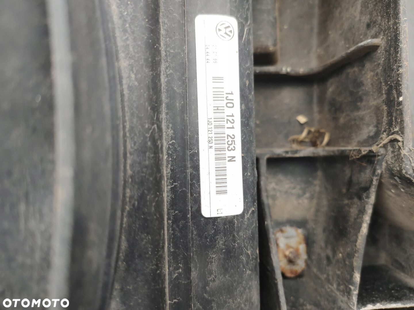 PAS PRZEDNI BELKA VW GOLF IV CHŁODNICE WENTYLATOR 1J0 - 6