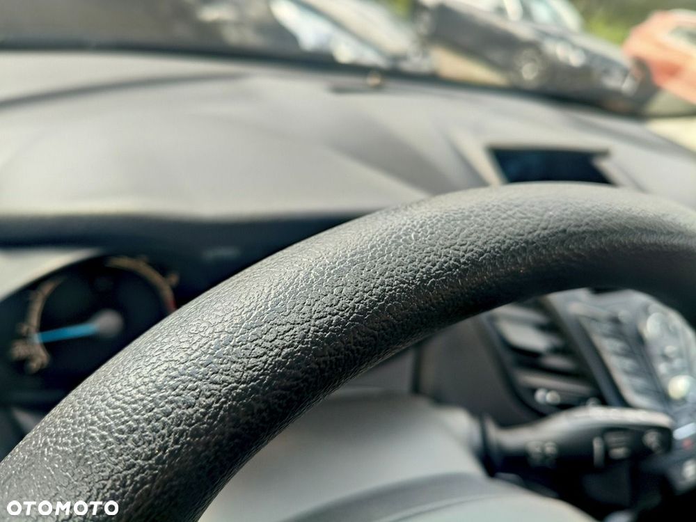Ford Fiesta - 16