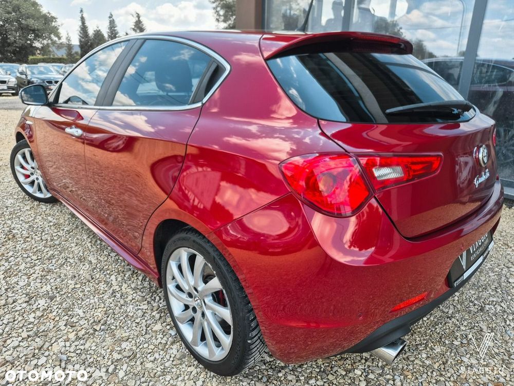 Alfa Romeo Giulietta 1.8 TBi 16V Quadrifoglio Verde - 3