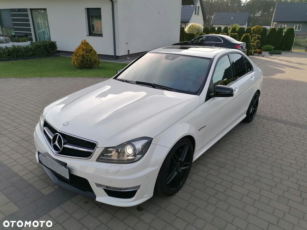 Mercedes-Benz Klasa C 63 AMG AMG SPEEDSHIFT MCT - 4
