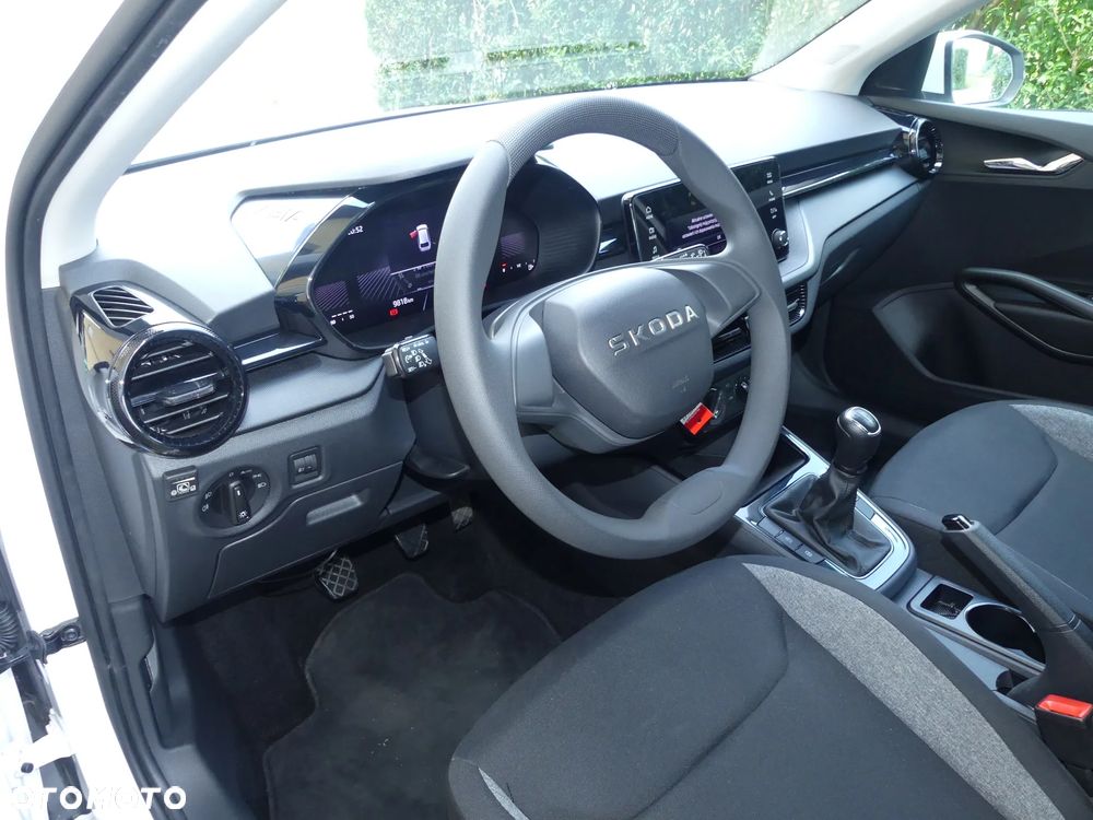 Skoda Fabia 1.0 Active - 24