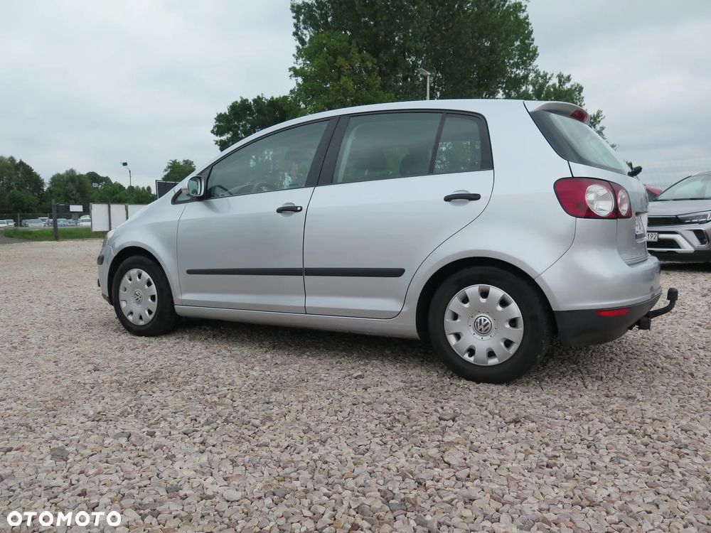 Volkswagen Golf Plus - 4
