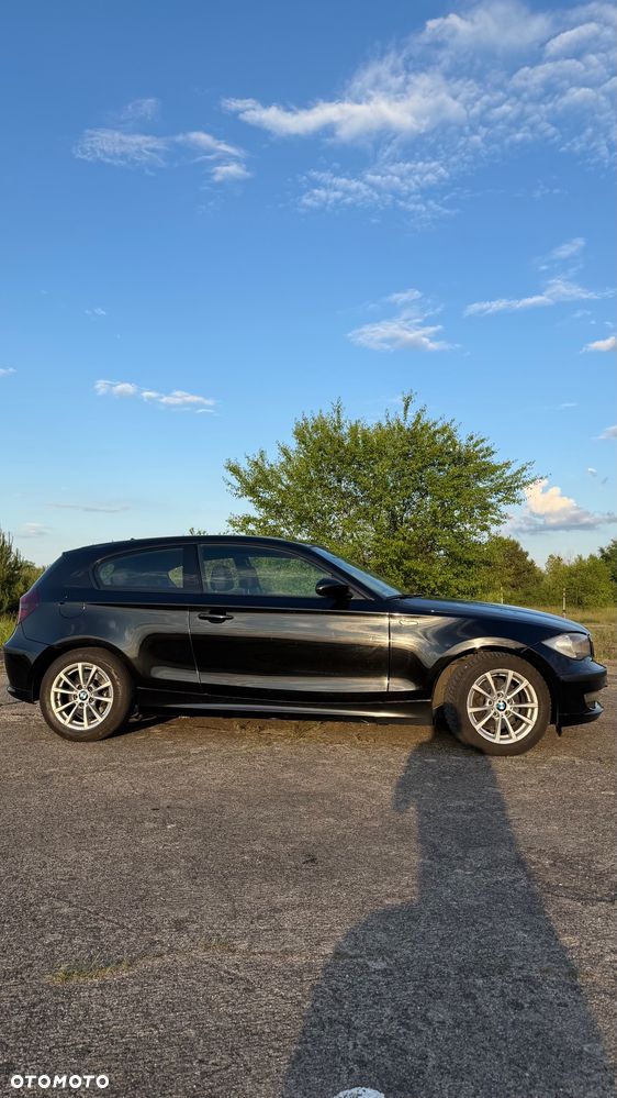 BMW Seria 1 118d DPF - 5