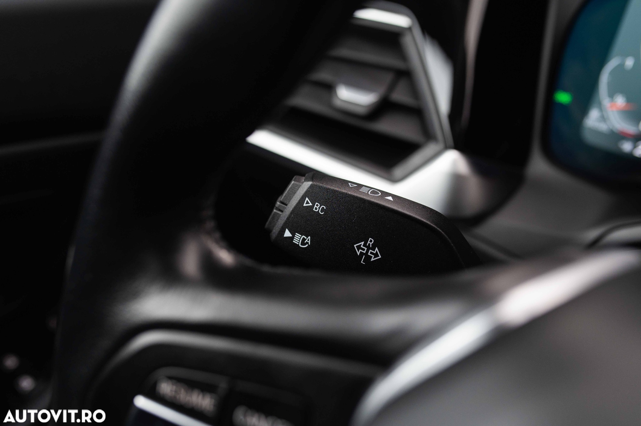 BMW Seria 3 320d xDrive Aut. Luxury Line - 37