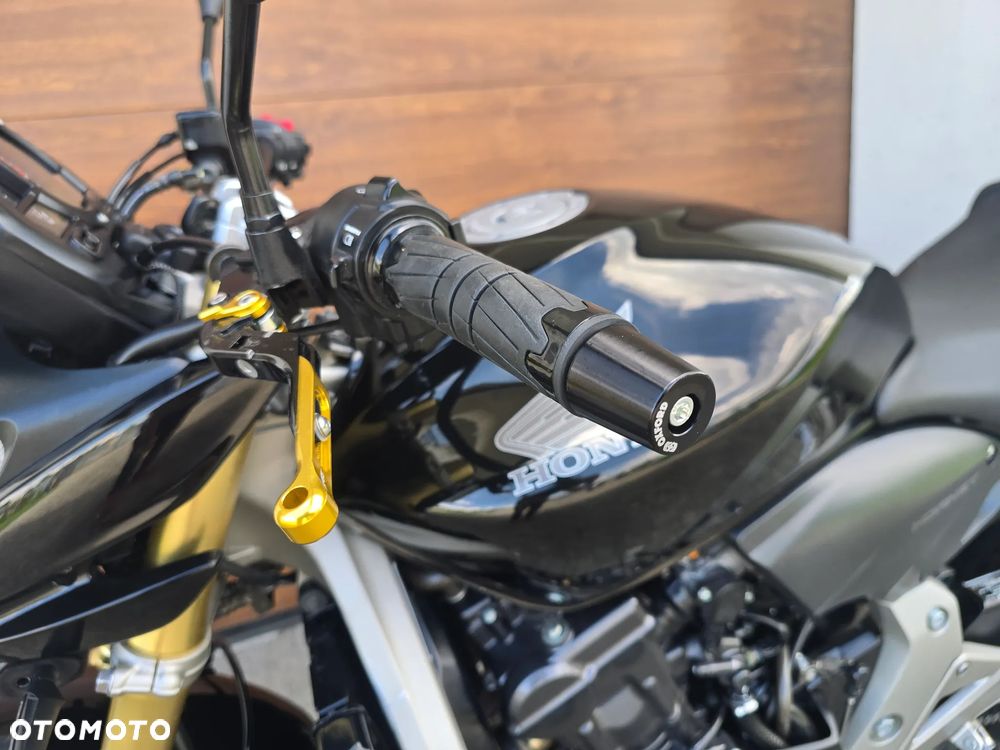 Honda CB - 4
