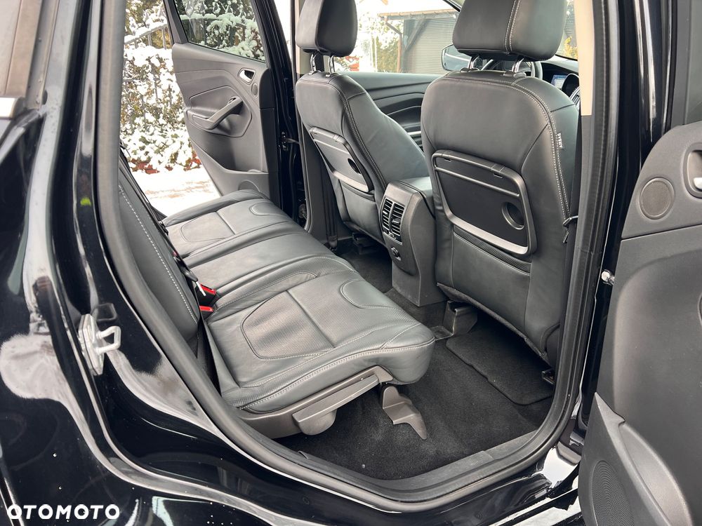 Ford Kuga 2.0 TDCi 4x4 Titanium - 19