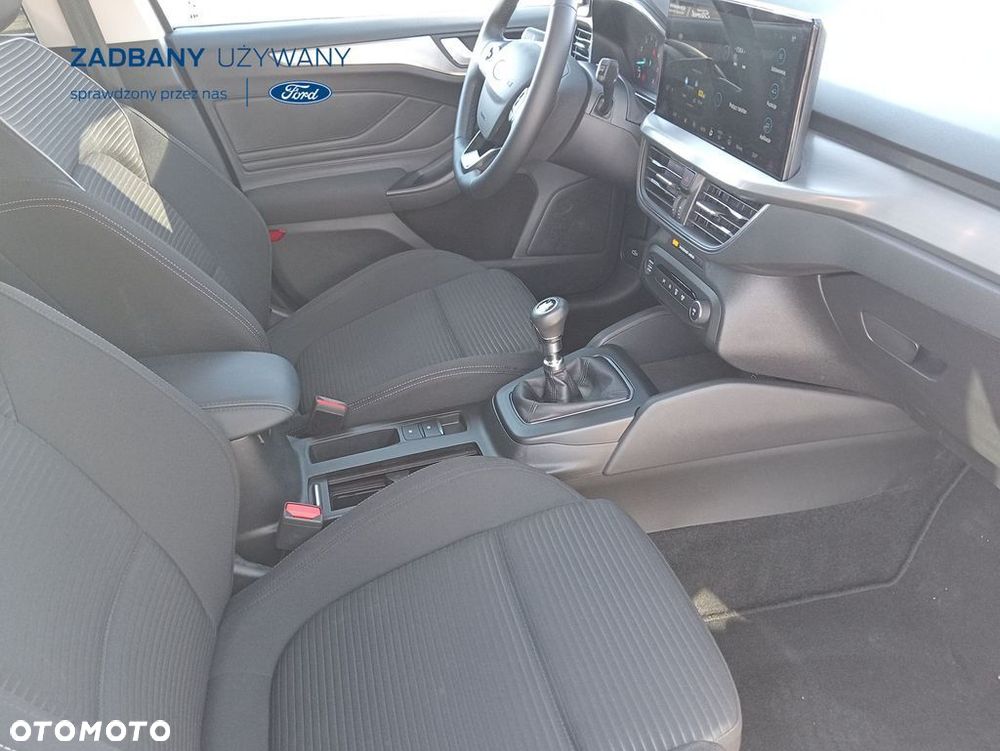 Ford Focus SW 1.0 EcoBoost Titanium - 17