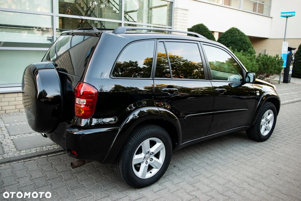 Toyota RAV4 4x4 Sol - 12