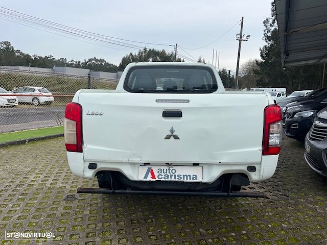 Mitsubishi L200 4x4 150cv CAB/DUPLA - 6
