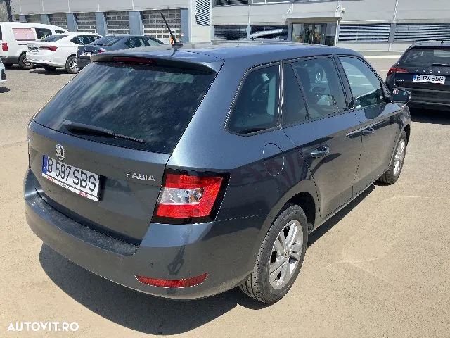 Skoda Fabia 1.0 TSI Ambition - 3