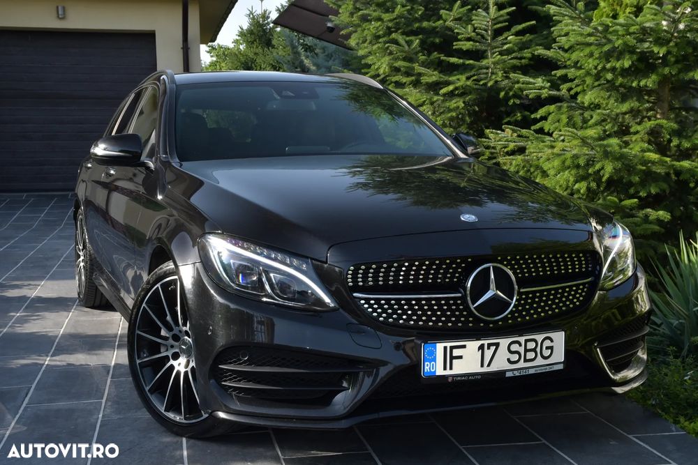 Mercedes-Benz C 220 d 4Matic T 7G-TRONIC AMG Line - 9