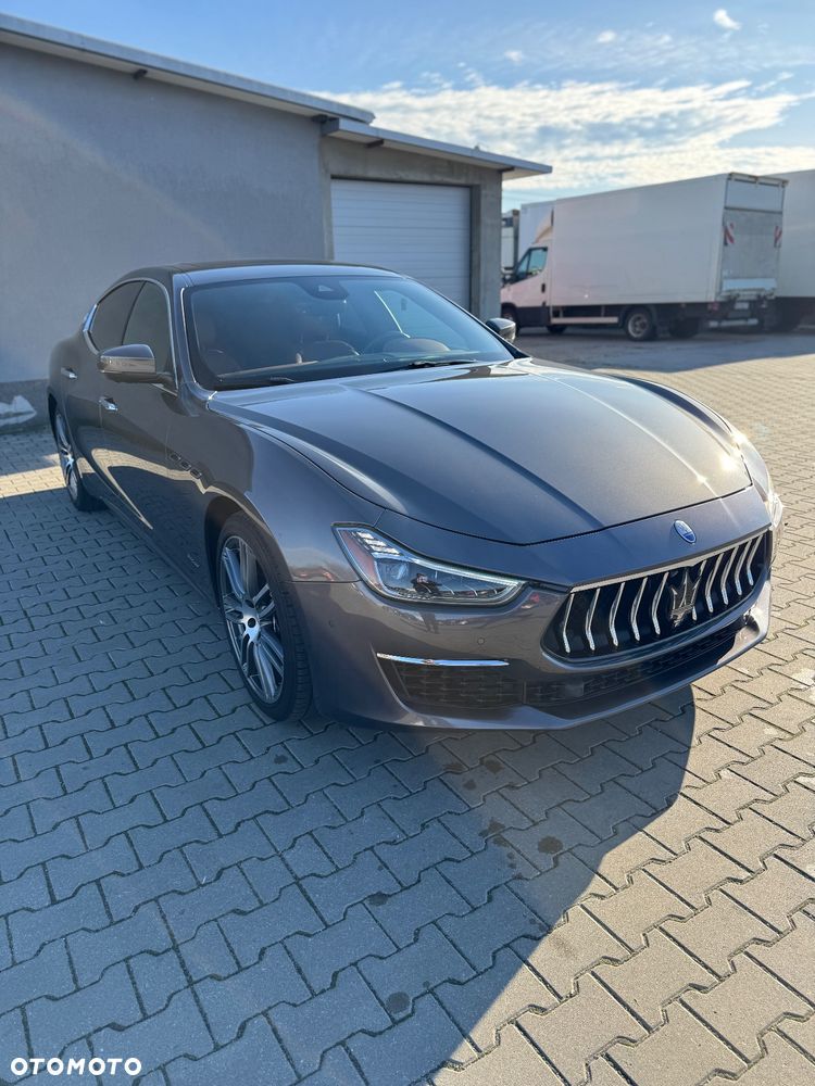 Maserati Ghibli S - 3