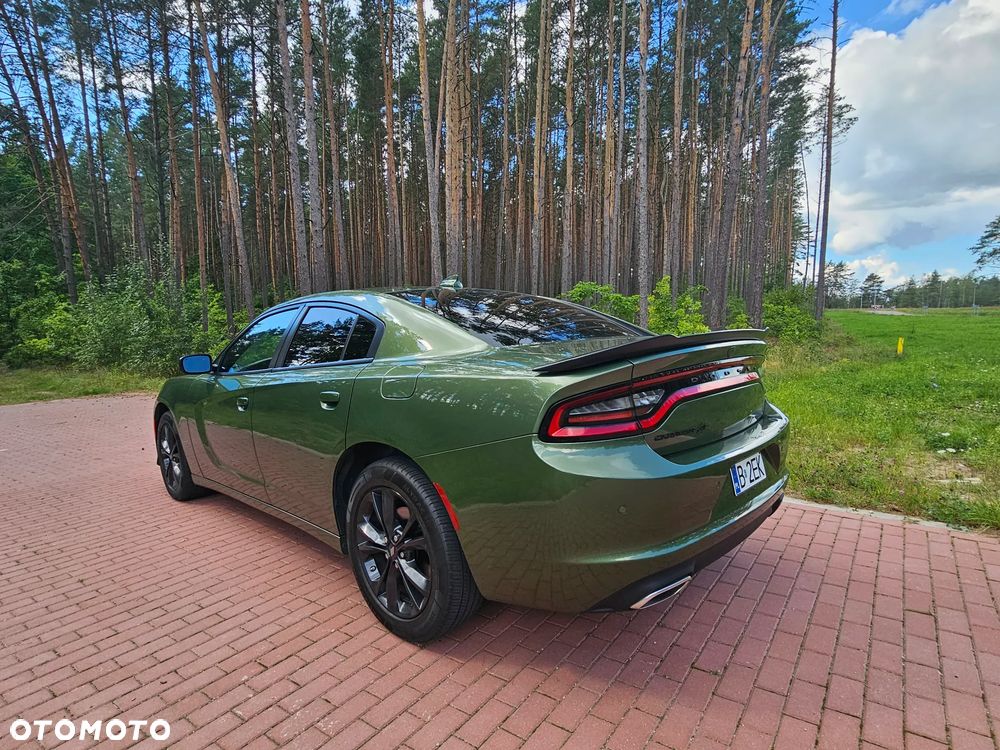 Dodge Charger - 7
