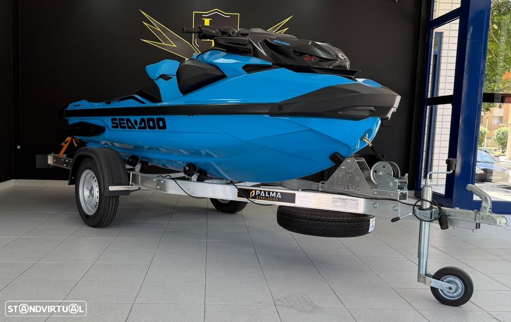 Sea-Doo RXP- X 325 - 24