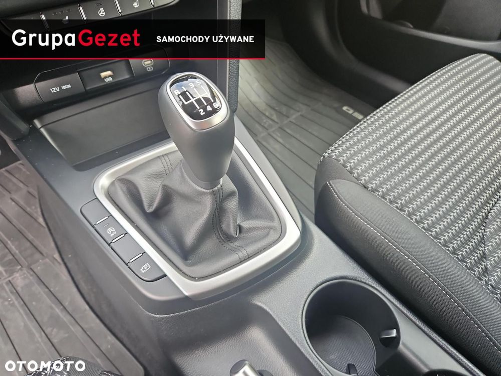 Kia XCeed 1.5 T-GDI M - 15