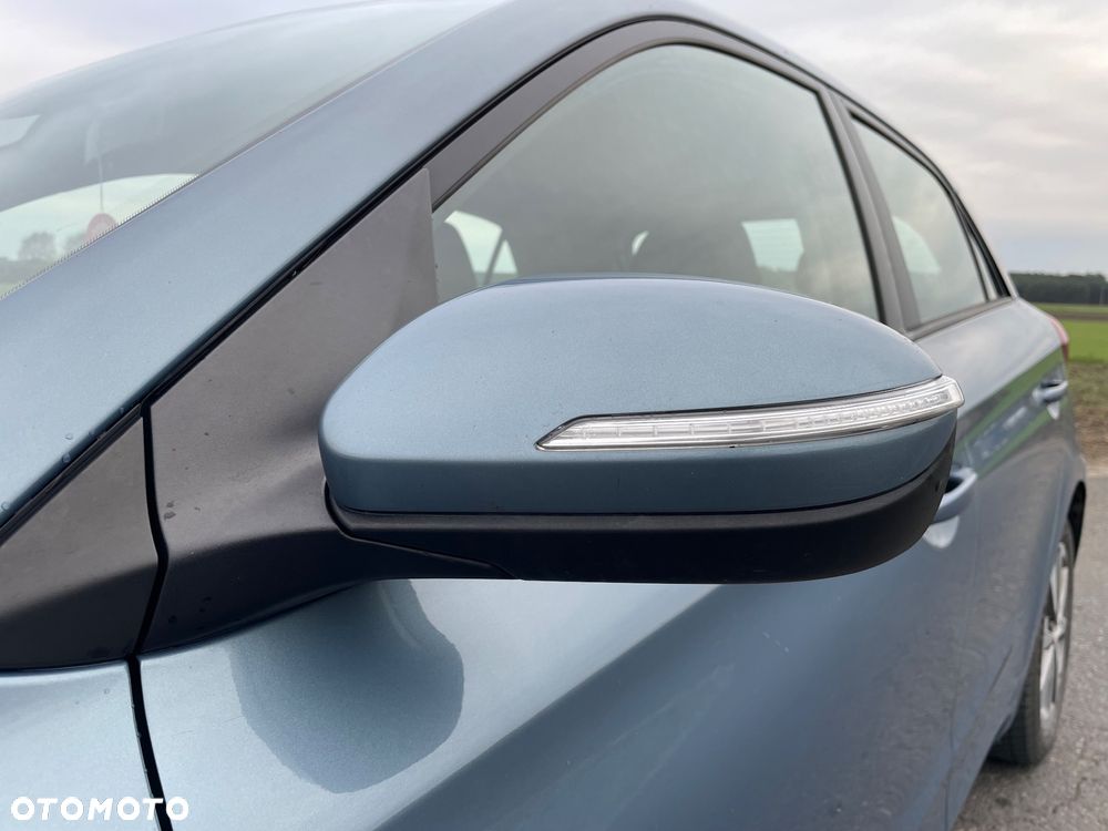 Hyundai i20 1.1 CRDi BlueDrive Elegant - 12